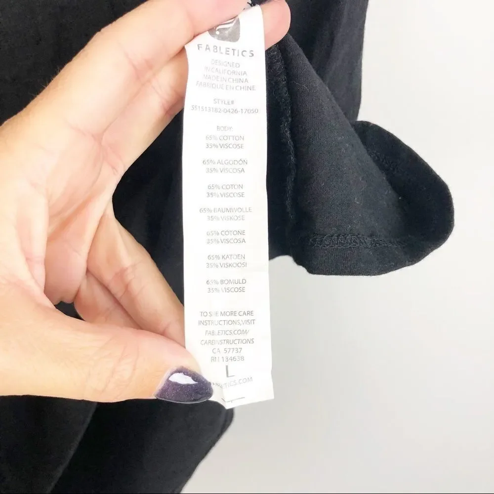FABLETICS | Metallic Foil Graphic Tee Black Large
